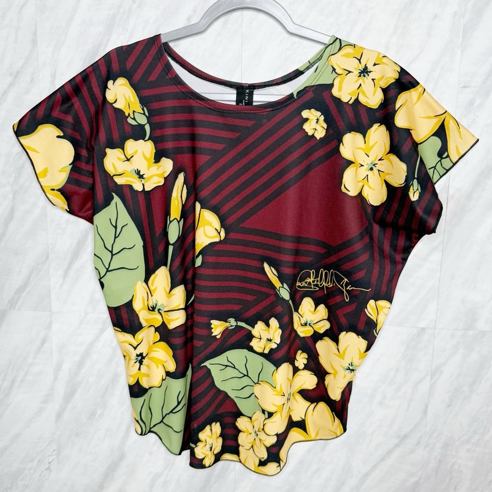 Kini Zimora Red Relaxed Boxy Blouse with Short Sleeves